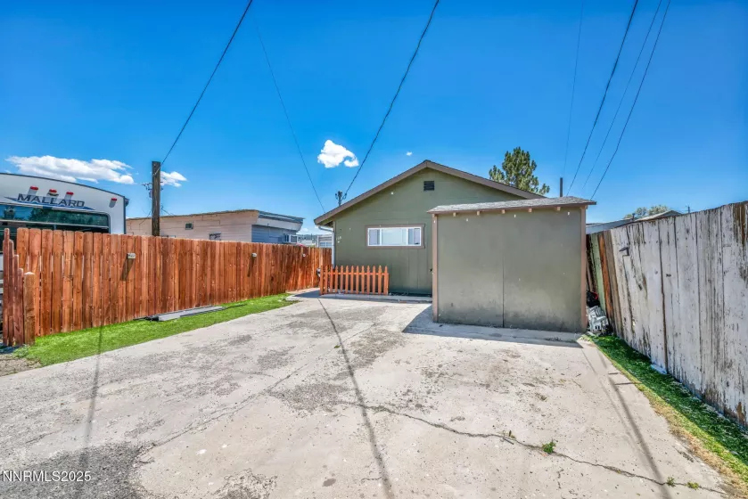 198 Main, Bridgeport, California 93517, ,Commercial Sale,Residential,Main,250054020
