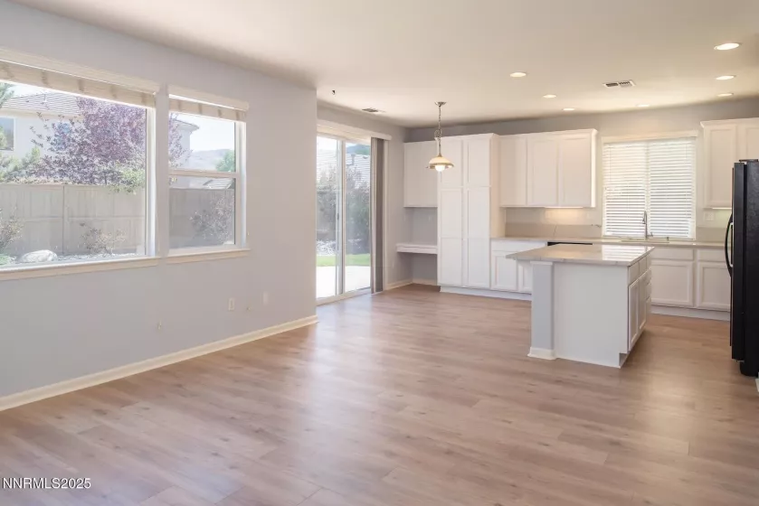 10630 Birch Point, Reno, Nevada 89521, 5 Bedrooms Bedrooms, ,3 BathroomsBathrooms,Residential,Residential,Birch Point,250054019