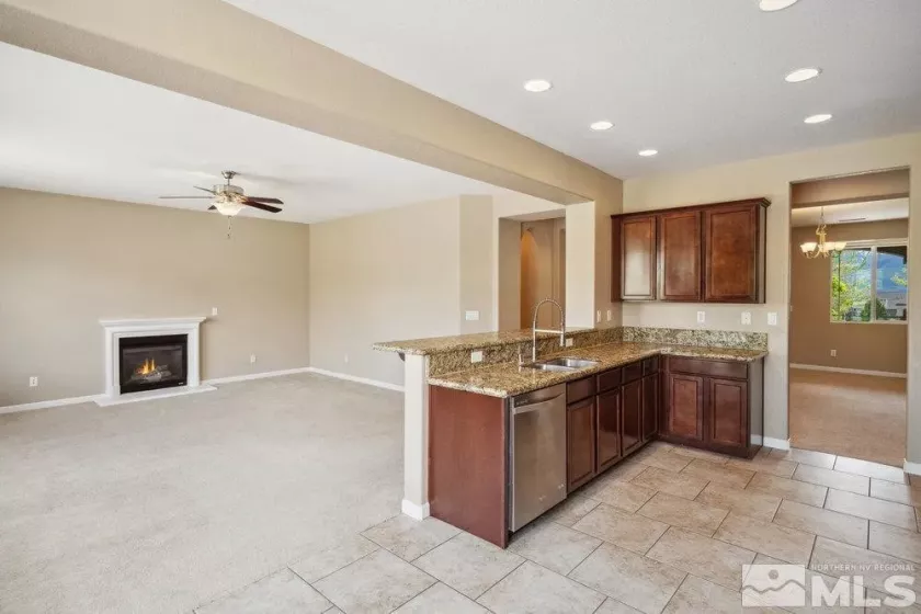 2390 Maple Leaf, Reno, Nevada 89523, 4 Bedrooms Bedrooms, ,4 BathroomsBathrooms,Residential,Residential,Maple Leaf,250006569