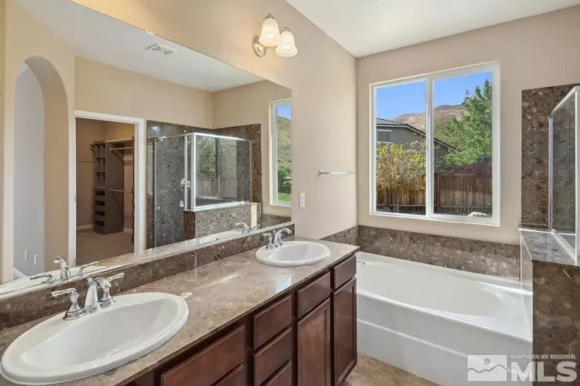 2390 Maple Leaf, Reno, Nevada 89523, 4 Bedrooms Bedrooms, ,4 BathroomsBathrooms,Residential,Residential,Maple Leaf,250006569