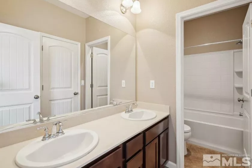 2390 Maple Leaf, Reno, Nevada 89523, 4 Bedrooms Bedrooms, ,4 BathroomsBathrooms,Residential,Residential,Maple Leaf,250006569
