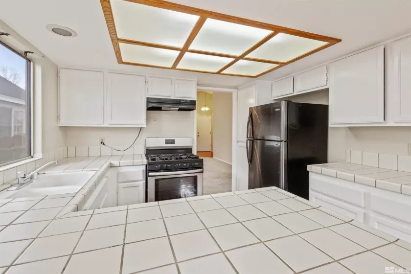 1687 Noreen, Sparks, Nevada 89434, 3 Bedrooms Bedrooms, ,2 BathroomsBathrooms,Residential,Residential,Noreen,250001587