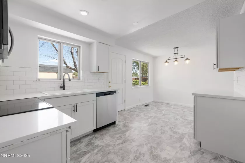 129 Ring, Dayton, Nevada 89403, 3 Bedrooms Bedrooms, ,2 BathroomsBathrooms,Residential,Residential,Ring,250054027