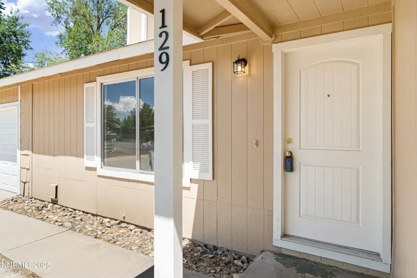 129 Ring, Dayton, Nevada 89403, 3 Bedrooms Bedrooms, ,2 BathroomsBathrooms,Residential,Residential,Ring,250054027