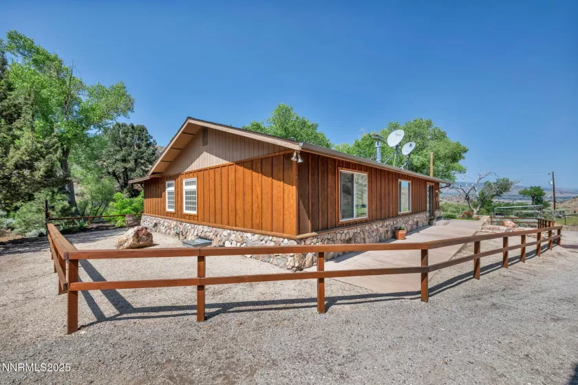 18500 Toll, Reno, Nevada 89521, 3 Bedrooms Bedrooms, ,2 BathroomsBathrooms,Residential,Residential,Toll,250051827