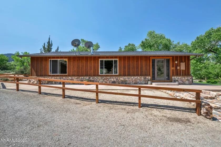 18500 Toll, Reno, Nevada 89521, 3 Bedrooms Bedrooms, ,2 BathroomsBathrooms,Residential,Residential,Toll,250051827