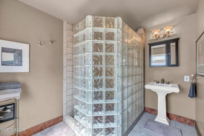 18500 Toll, Reno, Nevada 89521, 3 Bedrooms Bedrooms, ,2 BathroomsBathrooms,Residential,Residential,Toll,250051827