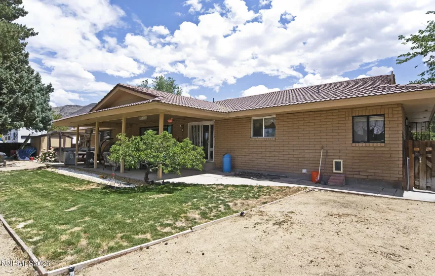5705 Blue Hills, Reno, Nevada 89502, 3 Bedrooms Bedrooms, ,3 BathroomsBathrooms,Residential,Residential,Blue Hills,250051622