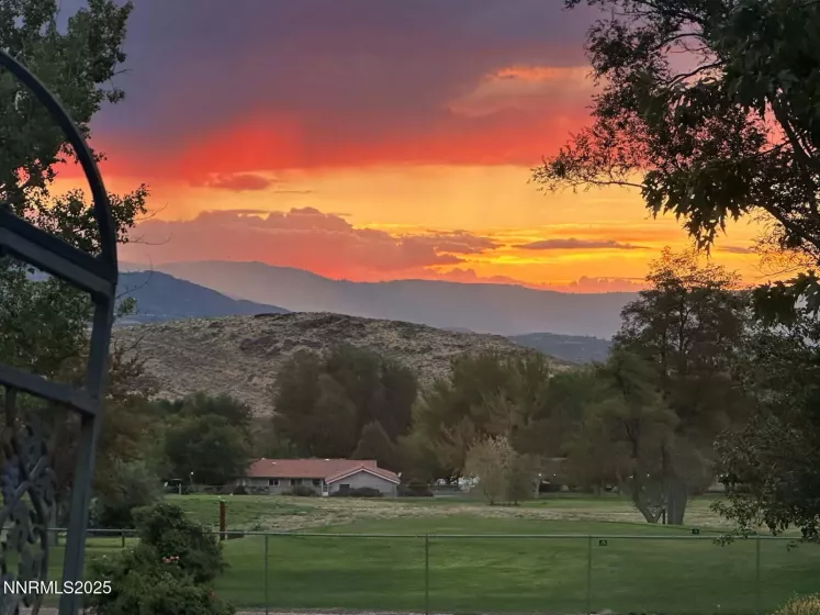 5705 Blue Hills, Reno, Nevada 89502, 3 Bedrooms Bedrooms, ,3 BathroomsBathrooms,Residential,Residential,Blue Hills,250051622