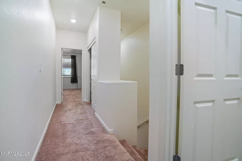 3046 Sterling Ridge, Sparks, Nevada 89431, 2 Bedrooms Bedrooms, ,3 BathroomsBathrooms,Residential,Residential,Sterling Ridge,250054032