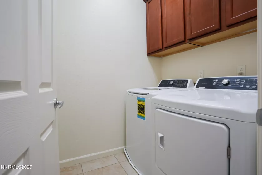 3046 Sterling Ridge, Sparks, Nevada 89431, 2 Bedrooms Bedrooms, ,3 BathroomsBathrooms,Residential,Residential,Sterling Ridge,250054032