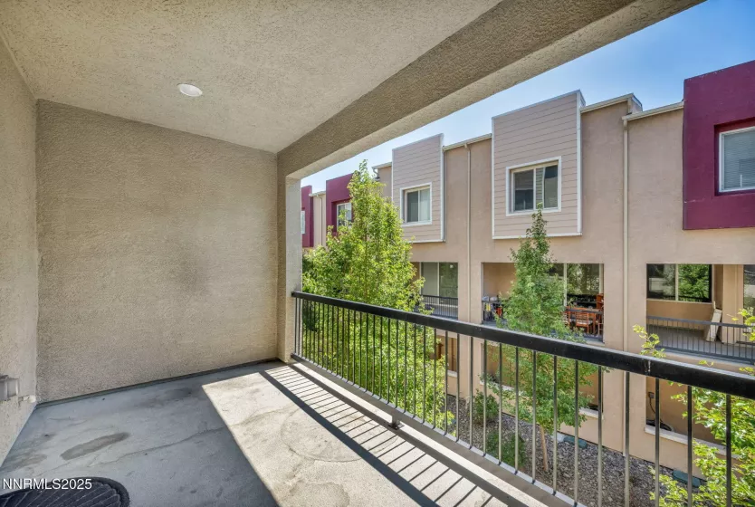 3046 Sterling Ridge, Sparks, Nevada 89431, 2 Bedrooms Bedrooms, ,3 BathroomsBathrooms,Residential,Residential,Sterling Ridge,250054032