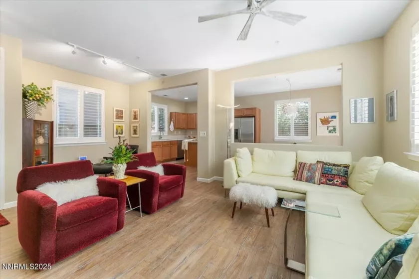 6357 Peppergrass, Sparks, Nevada 89436, 3 Bedrooms Bedrooms, ,3 BathroomsBathrooms,Residential,Residential,Peppergrass,250054033