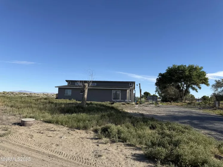 6722 Power Line Rd, Fallon, Nevada 89406, 2 Bedrooms Bedrooms, ,2 BathroomsBathrooms,Residential,Residential,Power Line Rd,250054034