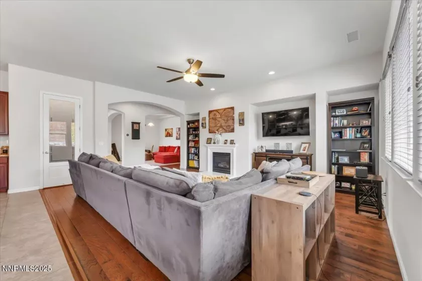10380 Cavalry, Reno, Nevada 89521, 4 Bedrooms Bedrooms, ,3 BathroomsBathrooms,Residential,Residential,Cavalry,250054040
