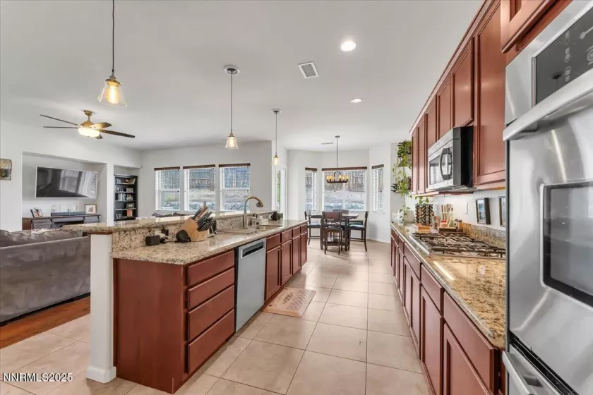10380 Cavalry, Reno, Nevada 89521, 4 Bedrooms Bedrooms, ,3 BathroomsBathrooms,Residential,Residential,Cavalry,250054040