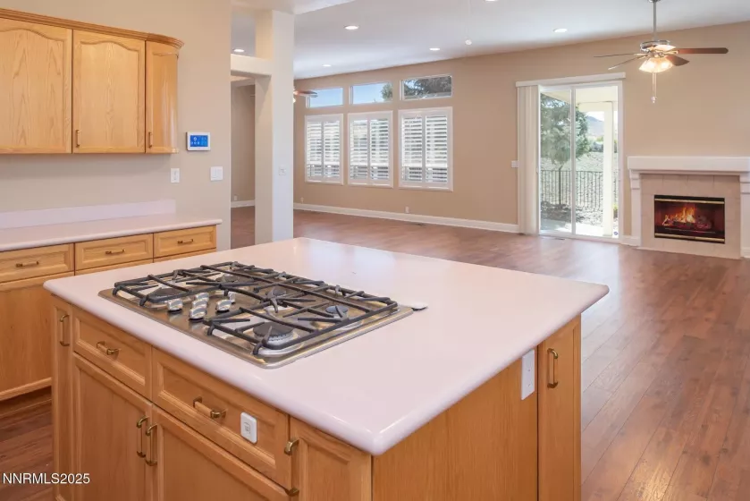 5580 Madrid, Sparks, Nevada 89436, 3 Bedrooms Bedrooms, ,3 BathroomsBathrooms,Residential,Residential,Madrid,250054042