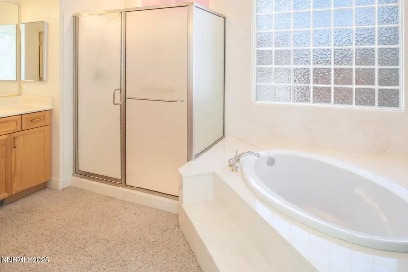 5580 Madrid, Sparks, Nevada 89436, 3 Bedrooms Bedrooms, ,3 BathroomsBathrooms,Residential,Residential,Madrid,250054042