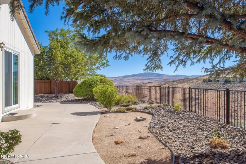 5580 Madrid, Sparks, Nevada 89436, 3 Bedrooms Bedrooms, ,3 BathroomsBathrooms,Residential,Residential,Madrid,250054042