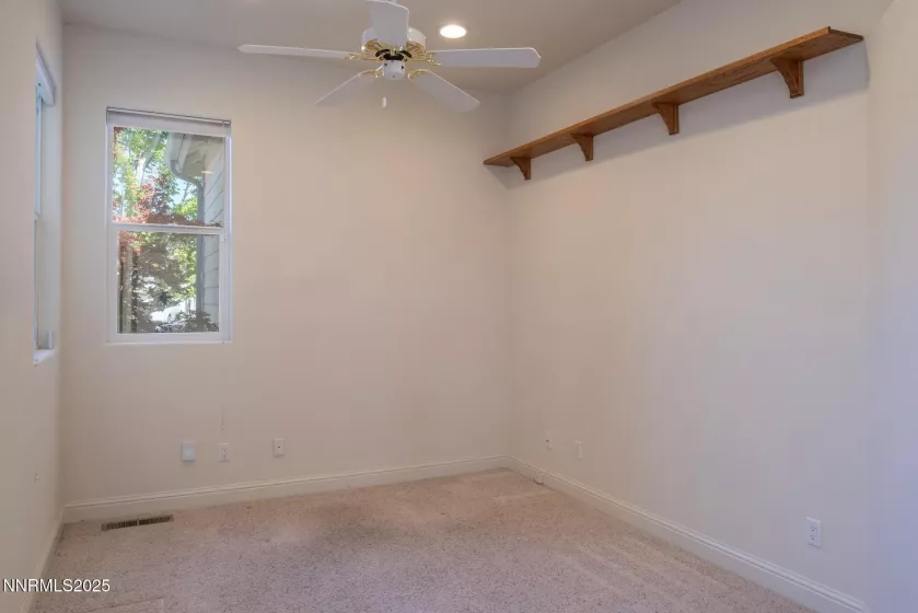5580 Madrid, Sparks, Nevada 89436, 3 Bedrooms Bedrooms, ,3 BathroomsBathrooms,Residential,Residential,Madrid,250054042