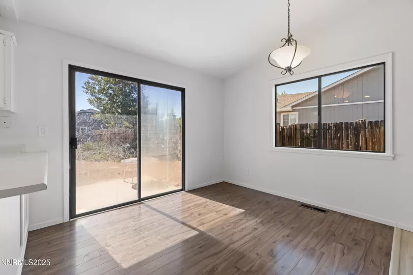 735 Lassen, Gardnerville, Nevada 89460, 3 Bedrooms Bedrooms, ,2 BathroomsBathrooms,Residential,Residential,Lassen,250054043