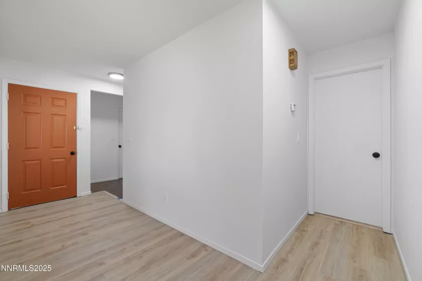 735 Lassen, Gardnerville, Nevada 89460, 3 Bedrooms Bedrooms, ,2 BathroomsBathrooms,Residential,Residential,Lassen,250054043