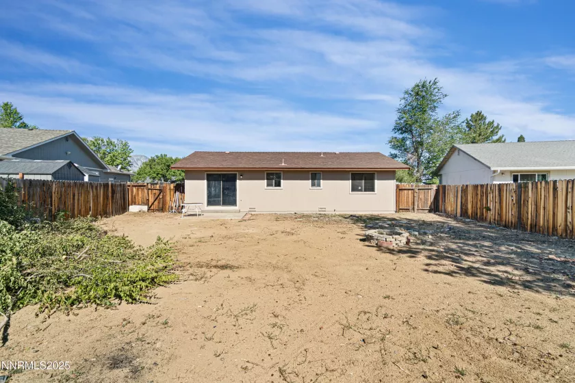 735 Lassen, Gardnerville, Nevada 89460, 3 Bedrooms Bedrooms, ,2 BathroomsBathrooms,Residential,Residential,Lassen,250054043