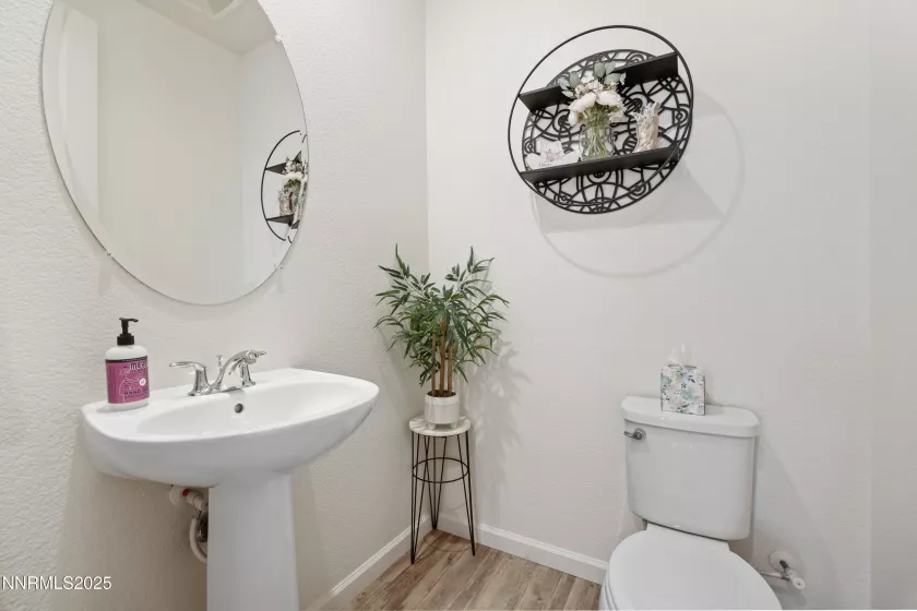 2135 Butte Creek, Sparks, Nevada 89436, 5 Bedrooms Bedrooms, ,4 BathroomsBathrooms,Residential,Residential,Butte Creek,250054046