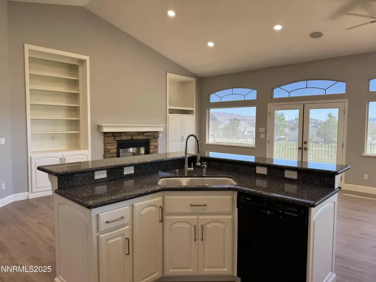 2511 Simons, Carson City, Nevada 89703, 3 Bedrooms Bedrooms, ,3 BathroomsBathrooms,Residential,Residential,Simons,250054047