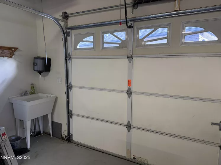 2511 Simons, Carson City, Nevada 89703, 3 Bedrooms Bedrooms, ,3 BathroomsBathrooms,Residential,Residential,Simons,250054047