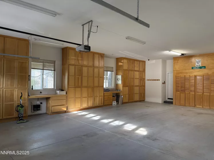 2511 Simons, Carson City, Nevada 89703, 3 Bedrooms Bedrooms, ,3 BathroomsBathrooms,Residential,Residential,Simons,250054047