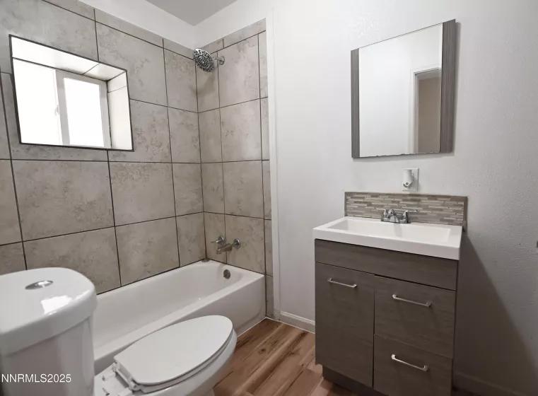 659 Esmeralda, Fallon, Nevada 89406, 2 Bedrooms Bedrooms, ,1 BathroomBathrooms,Residential,Residential,Esmeralda,250054049