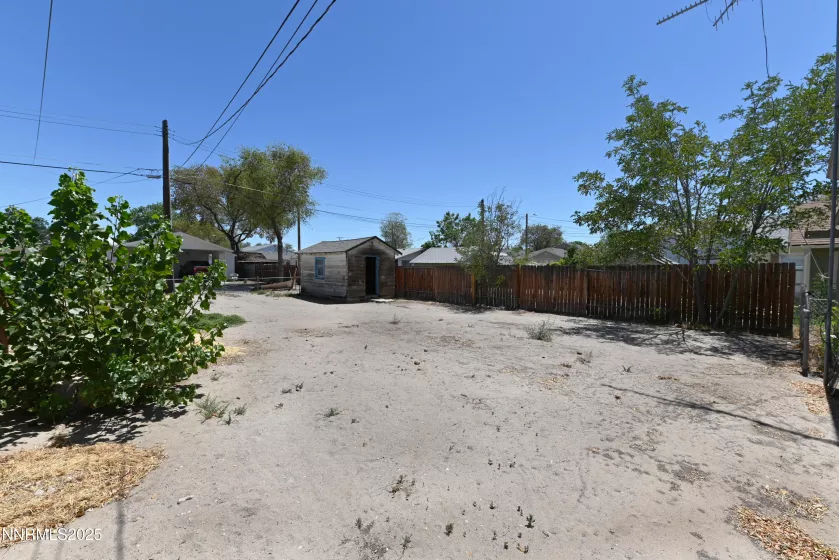 659 Esmeralda, Fallon, Nevada 89406, 2 Bedrooms Bedrooms, ,1 BathroomBathrooms,Residential,Residential,Esmeralda,250054049