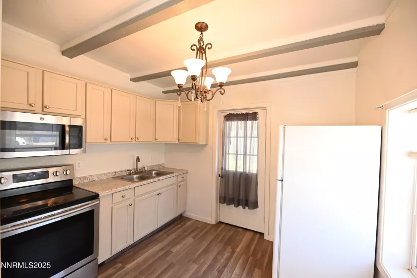 659 Esmeralda, Fallon, Nevada 89406, 2 Bedrooms Bedrooms, ,1 BathroomBathrooms,Residential,Residential,Esmeralda,250054049