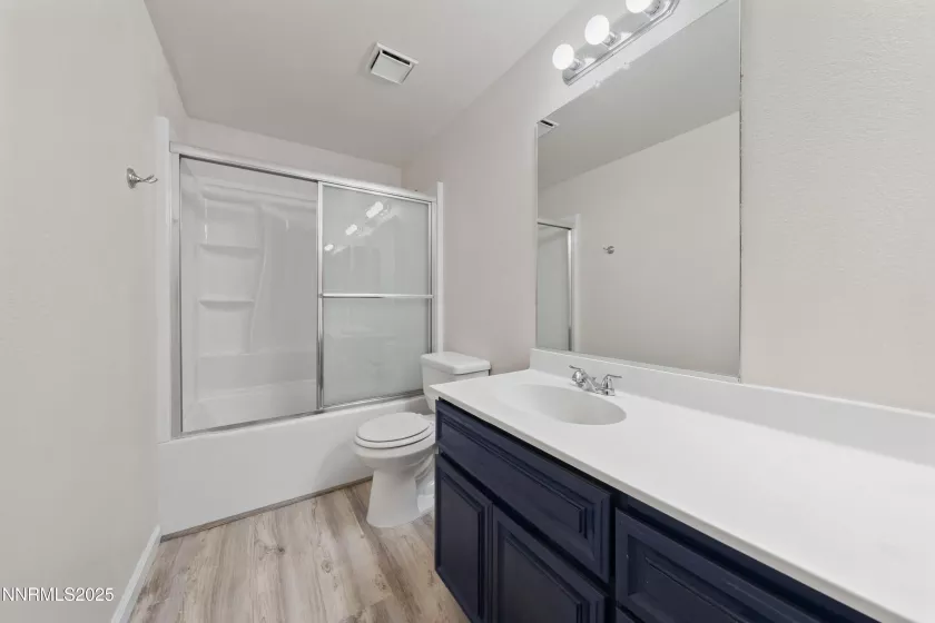 6770 Evening Star, Sparks, Nevada 89436, 3 Bedrooms Bedrooms, ,3 BathroomsBathrooms,Residential,Residential,Evening Star,250054051