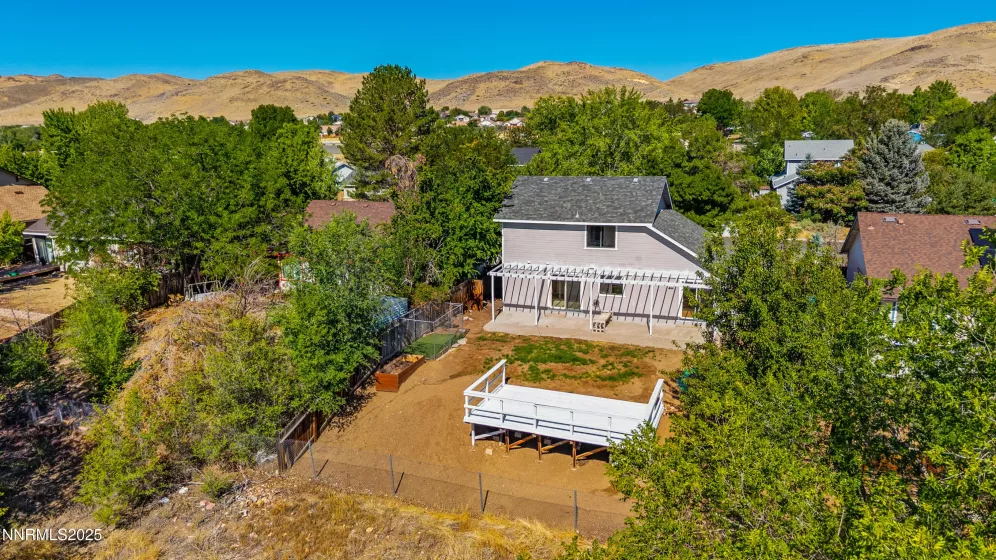 6770 Evening Star, Sparks, Nevada 89436, 3 Bedrooms Bedrooms, ,3 BathroomsBathrooms,Residential,Residential,Evening Star,250054051