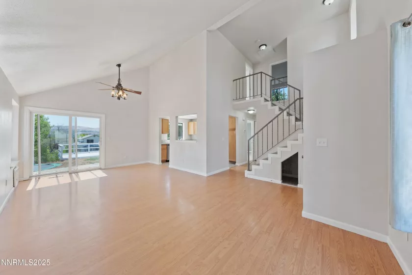 6770 Evening Star, Sparks, Nevada 89436, 3 Bedrooms Bedrooms, ,3 BathroomsBathrooms,Residential,Residential,Evening Star,250054051
