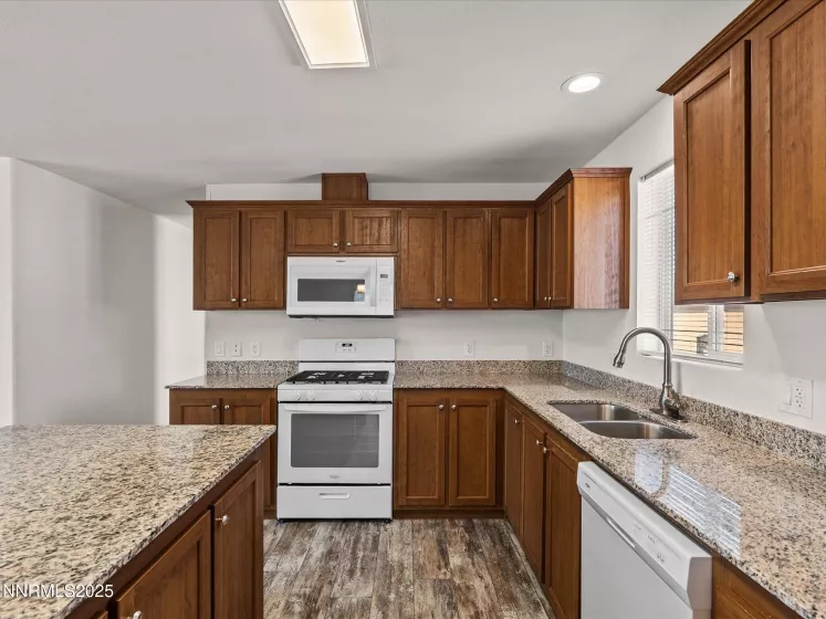 1740 Donner, Silver Springs, Nevada 89429, 3 Bedrooms Bedrooms, ,2 BathroomsBathrooms,Residential,Residential,Donner,250054055