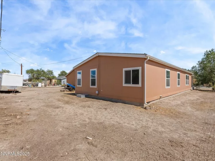 1740 Donner, Silver Springs, Nevada 89429, 3 Bedrooms Bedrooms, ,2 BathroomsBathrooms,Residential,Residential,Donner,250054055