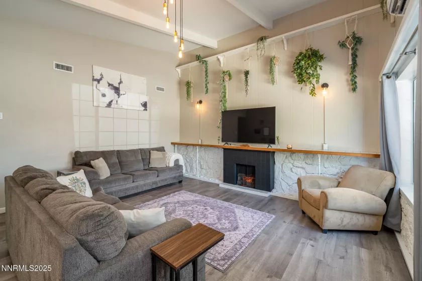 11502 Andes, Reno, Nevada 89506, 3 Bedrooms Bedrooms, ,1 BathroomBathrooms,Residential,Residential,Andes,250054056