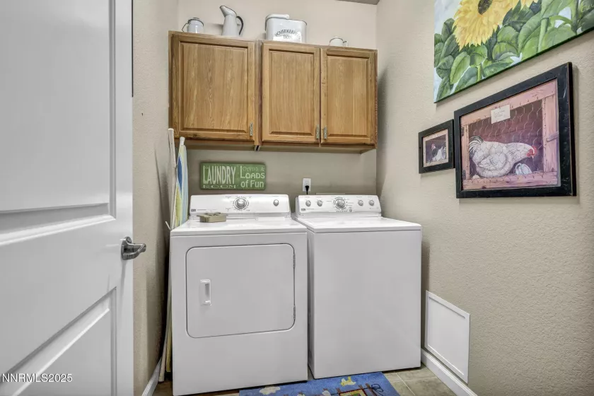 6787 Centaurus, Sparks, Nevada 89436, 3 Bedrooms Bedrooms, ,2 BathroomsBathrooms,Residential,Residential,Centaurus,250054057