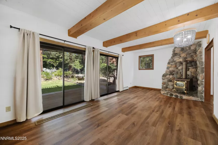 445 Country Club, Incline Village, Nevada 89451, 3 Bedrooms Bedrooms, ,3 BathroomsBathrooms,Residential Lease,Manufactured,Country Club,250054060