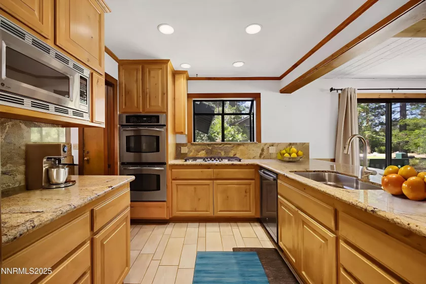 445 Country Club, Incline Village, Nevada 89451, 3 Bedrooms Bedrooms, ,3 BathroomsBathrooms,Residential Lease,Manufactured,Country Club,250054060