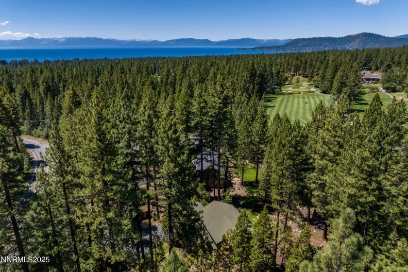 445 Country Club, Incline Village, Nevada 89451, 3 Bedrooms Bedrooms, ,3 BathroomsBathrooms,Residential Lease,Manufactured,Country Club,250054060