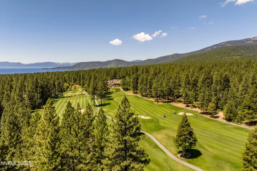 445 Country Club, Incline Village, Nevada 89451, 3 Bedrooms Bedrooms, ,3 BathroomsBathrooms,Residential Lease,Manufactured,Country Club,250054060