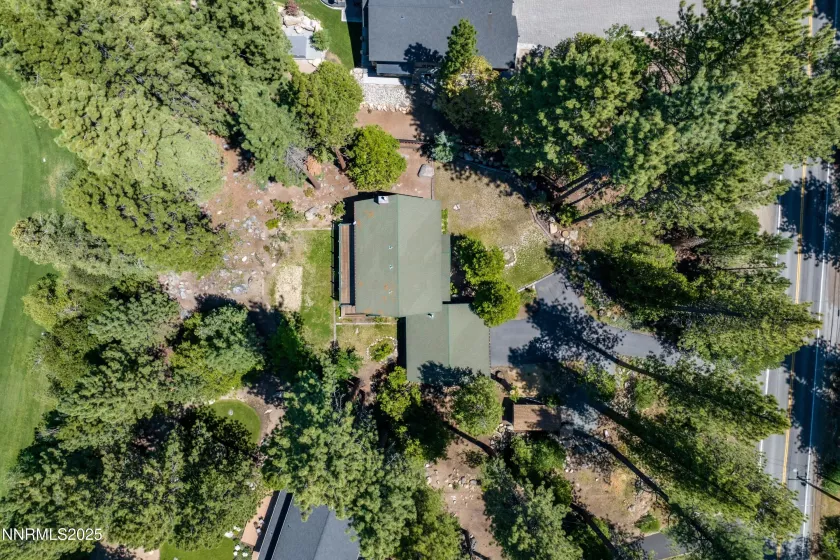 445 Country Club, Incline Village, Nevada 89451, 3 Bedrooms Bedrooms, ,3 BathroomsBathrooms,Residential Lease,Manufactured,Country Club,250054060