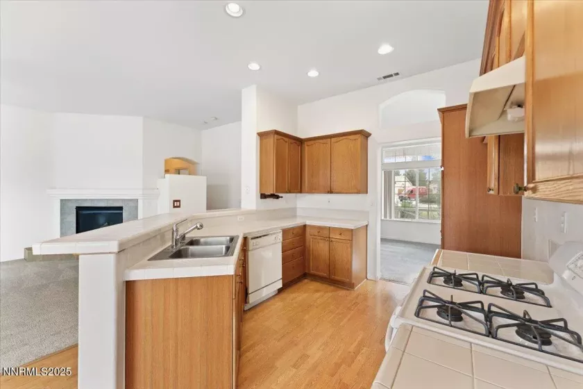 3112 Minino, Sparks, Nevada 89436, 3 Bedrooms Bedrooms, ,2 BathroomsBathrooms,Residential,Residential,Minino,250054061