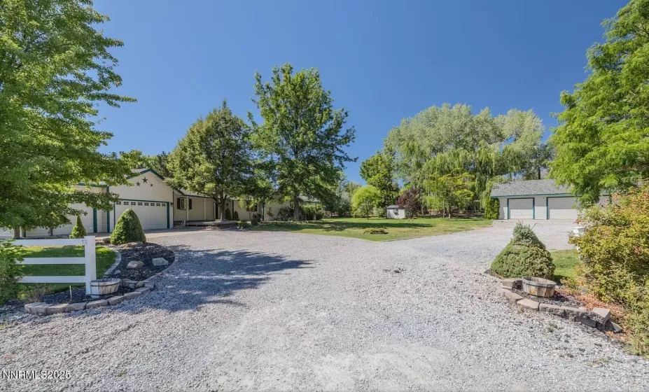 120 Laramie, Reno, Nevada 89521, 3 Bedrooms Bedrooms, ,2 BathroomsBathrooms,Residential,Residential,Laramie,250054063