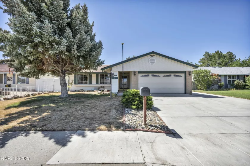 1301 Colorado, Carson City, Nevada 89701, 3 Bedrooms Bedrooms, ,2 BathroomsBathrooms,Residential,Residential,Colorado,250054064