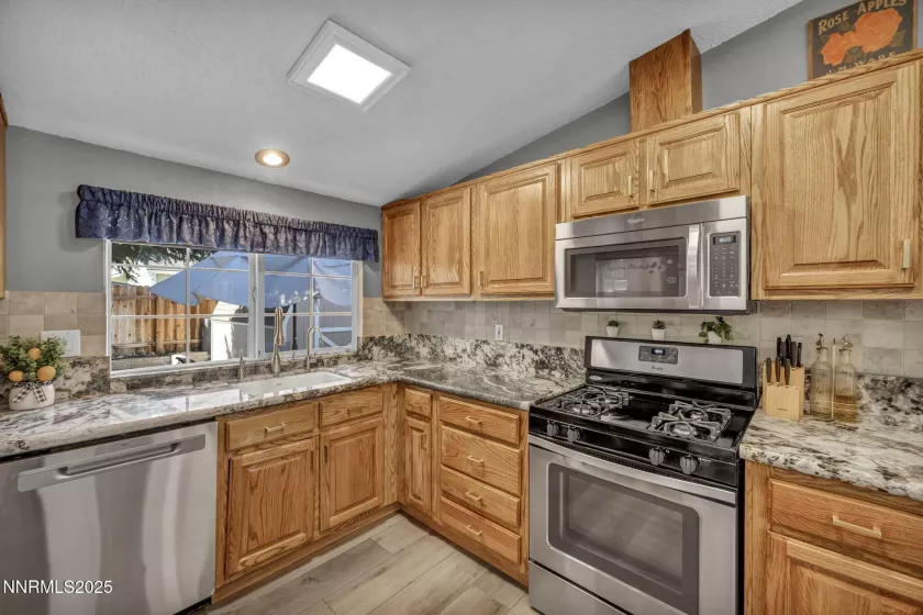 1301 Colorado, Carson City, Nevada 89701, 3 Bedrooms Bedrooms, ,2 BathroomsBathrooms,Residential,Residential,Colorado,250054064